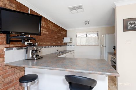 Property photo of 2/2 McLaren Street Boulder WA 6432