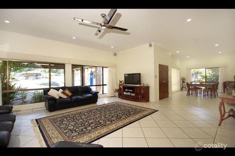 Property photo of 6 Forum Close Mooroobool QLD 4870
