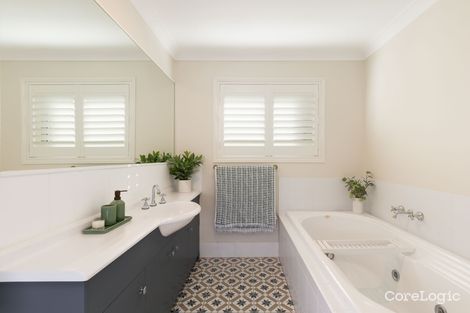 Property photo of 11 Gibson Place Brookfield QLD 4069