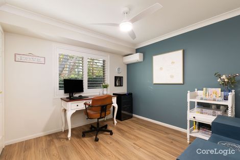 Property photo of 11 Gibson Place Brookfield QLD 4069