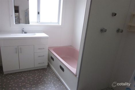 Property photo of 10 Dodds Street Redhead NSW 2290