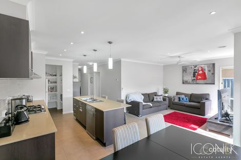 Property photo of 28 Darwin Way Wollert VIC 3750