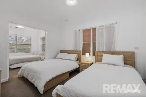 Property photo of 50 Blamey Street Turvey Park NSW 2650