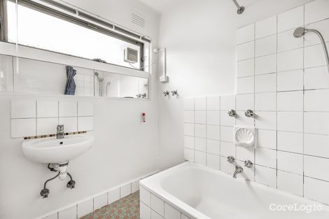 Property photo of 1/45 Gladwyn Avenue Bentleigh East VIC 3165