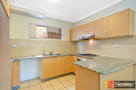Property photo of 45/2 Wentworth Avenue Toongabbie NSW 2146