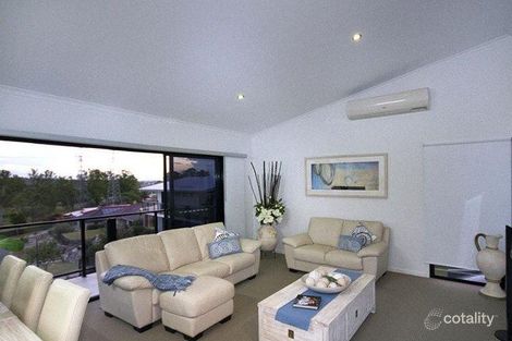 Property photo of 35 Copmanhurst Place Sumner QLD 4074
