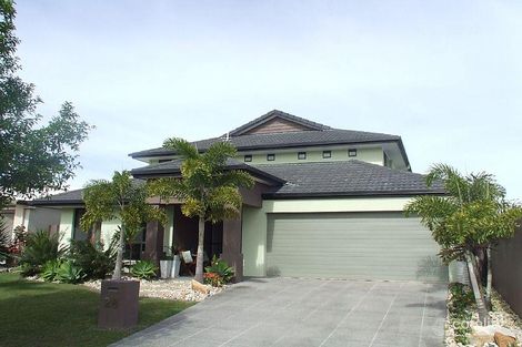 28 Veerings Cres, Twin Waters, QLD 4564