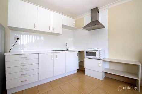 Property photo of 7 Ayres Crescent Georges Hall NSW 2198