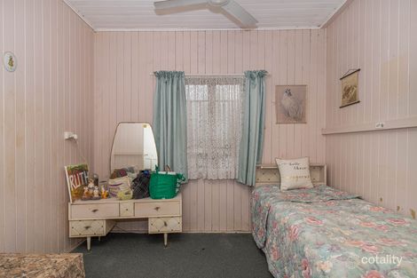 Property photo of 63 King Street Urangan QLD 4655