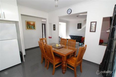 Property photo of 31 Gloucester Crescent Dapto NSW 2530