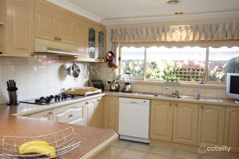 Property photo of 300 Morris Road Hoppers Crossing VIC 3029