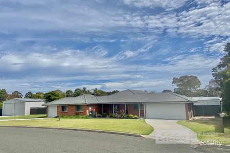 Property photo of 5 Village Fair Drive Newlands Arm VIC 3875