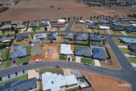 Property photo of 8 Hilton Place Junee NSW 2663