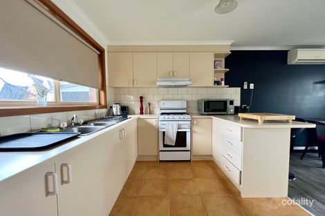 Property photo of 2/2-3 Enbrook Court Grovedale VIC 3216