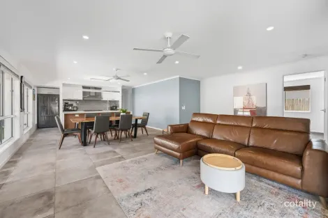 Property photo of 3 William Street Landsborough QLD 4550