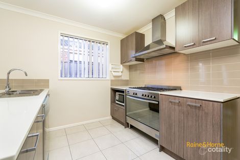 Property photo of 7 Stanford Street Cranbourne West VIC 3977