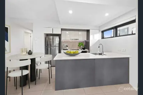 Property photo of 601/37-39 Regent Street Woolloongabba QLD 4102