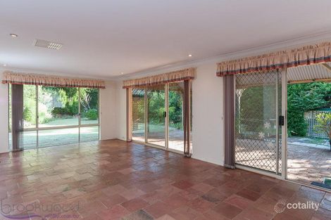 Property photo of 10 Laslett Circle Mundaring WA 6073
