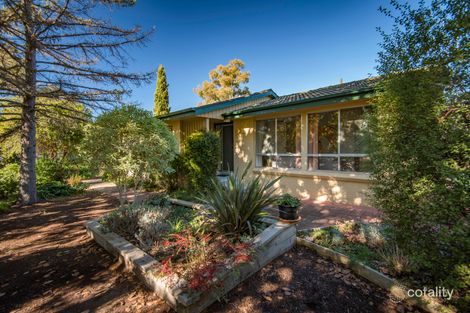 Property photo of 15 Bennelong Crescent Macquarie ACT 2614