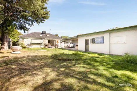 Property photo of 36 Kingsley Grove Mount Waverley VIC 3149