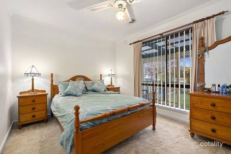 Property photo of 19 Kinnaird Street Jacana VIC 3047