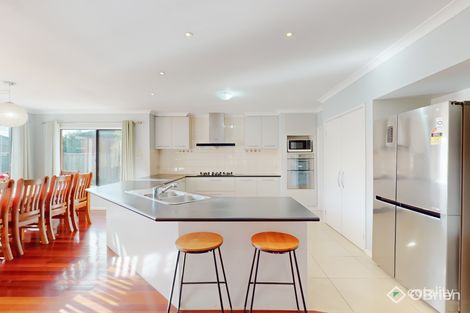 Property photo of 5 Sunview Place Berwick VIC 3806