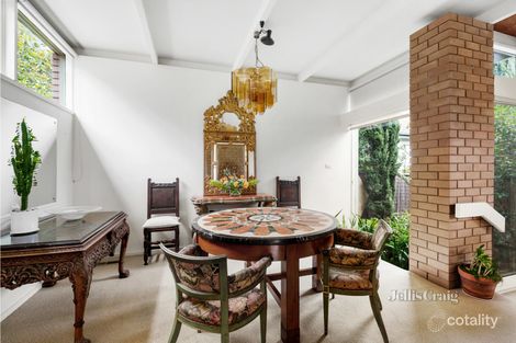 Property photo of 32 Ellis Road Glen Iris VIC 3146