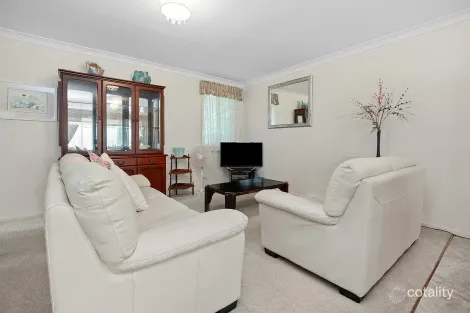 Property photo of 1/20 Chifley Drive Raymond Terrace NSW 2324