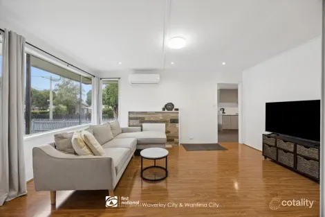 12 Della St, Scoresby, VIC 3179