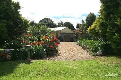 28-30 Chalmette Dr, Tamborine Mountain, QLD 4272