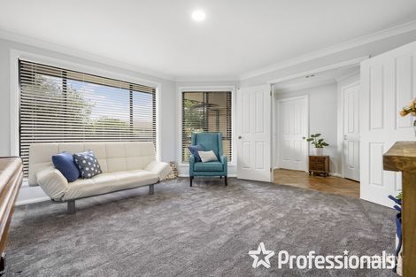 Property photo of 9 Hobson Close Eglinton NSW 2795