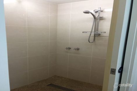 8 Rochdale Dr, Burwood East, VIC 3151