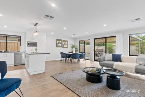 Property photo of 42 Sanctuary Court Morphett Vale SA 5162