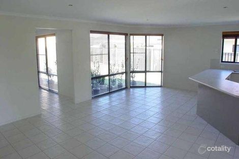 Property photo of 3 Fairbairn Court Oxenford QLD 4210