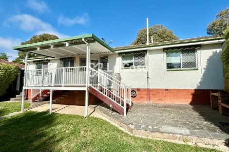 Property photo of 18 Blackburn Street Pearce ACT 2607