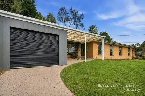 4 Tiffany Ct, Montrose, VIC 3765