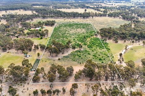 Russell Rd, Neilborough, VIC 3570
