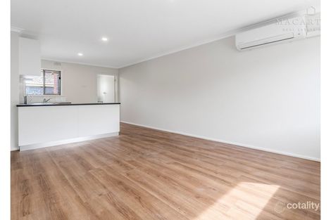 Property photo of 2/8 Higgins Avenue Wagga Wagga NSW 2650