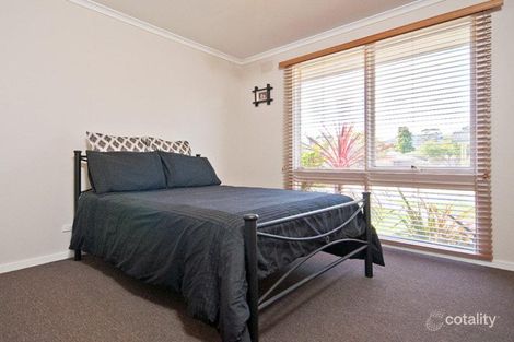 Property photo of 2/20 Renwick Road Ferntree Gully VIC 3156