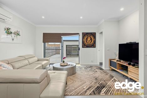 Property photo of 29 Cobber Close Moncrieff ACT 2914