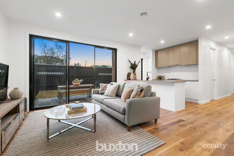 Property photo of 2E Fairbank Road Bentleigh VIC 3204