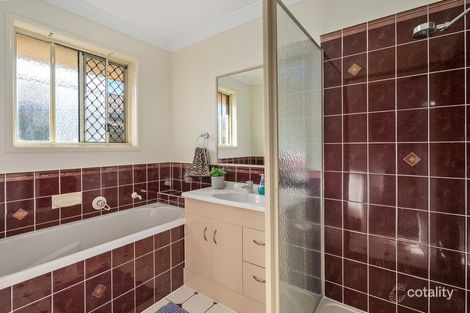 Property photo of 3 Evergreen Place Redbank Plains QLD 4301