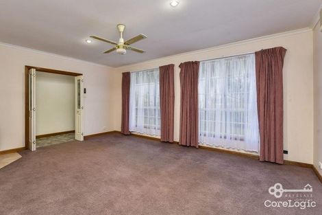 Property photo of 11 Vivienne Avenue Mount Gambier SA 5290