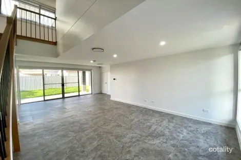 Property photo of 2A Frazer Place Birrong NSW 2143