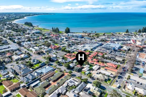 15 Acraman St, Victor Harbor, SA 5211