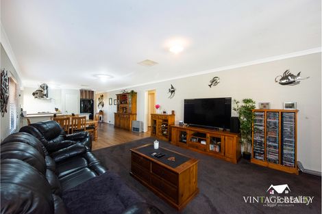 Property photo of 21 Peppies Crescent Byford WA 6122
