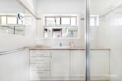 Property photo of 16 Edina Street Williamstown North VIC 3016