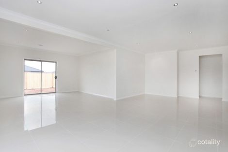Property photo of 3 Alixia Place Brookfield VIC 3338