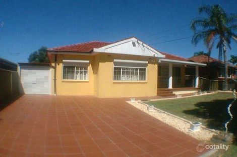 30 Hinkler St, Smithfield, NSW 2164