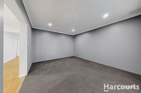 Property photo of 12 Wyatt Road Hocking WA 6065
